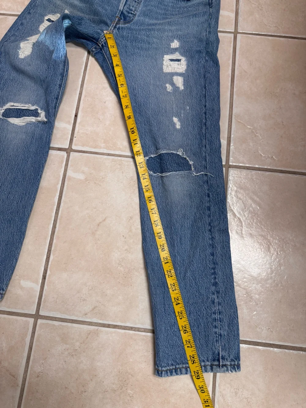 Levi’s 501 Skinny Men's Distressed Blue Denim Jeans - Classic Ripped Style